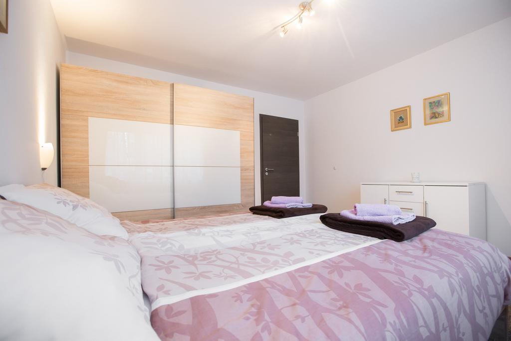 Apartment Max Zagreb Exterior photo