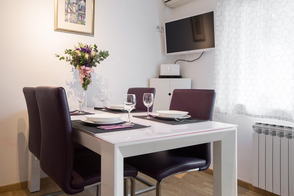 Apartment Max Zagreb Exterior photo